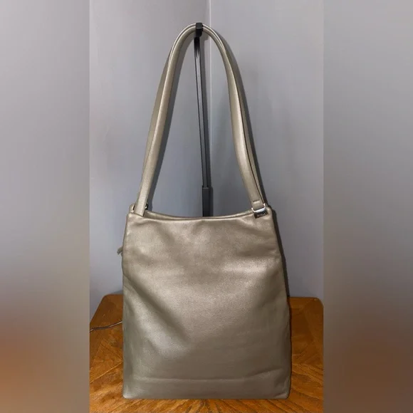 Furla Vintage Shoulder Bag - Picture 2 of 8